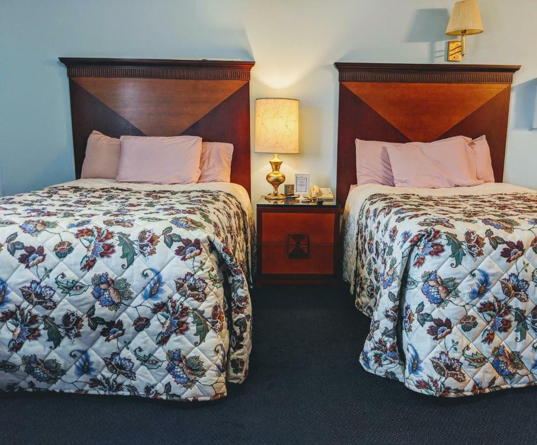 Executive Inn Thomson Ngoại thất bức ảnh